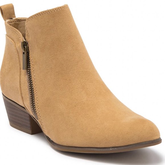 Espirit Shoes - Espirit Timber Block Heel Bootie